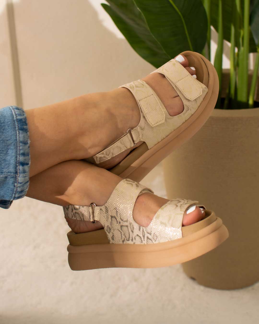 Sandalias KT03